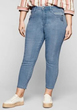 Sheego Skinny Jeans In 7/8-Länge, Mit Stickerei Vorn
