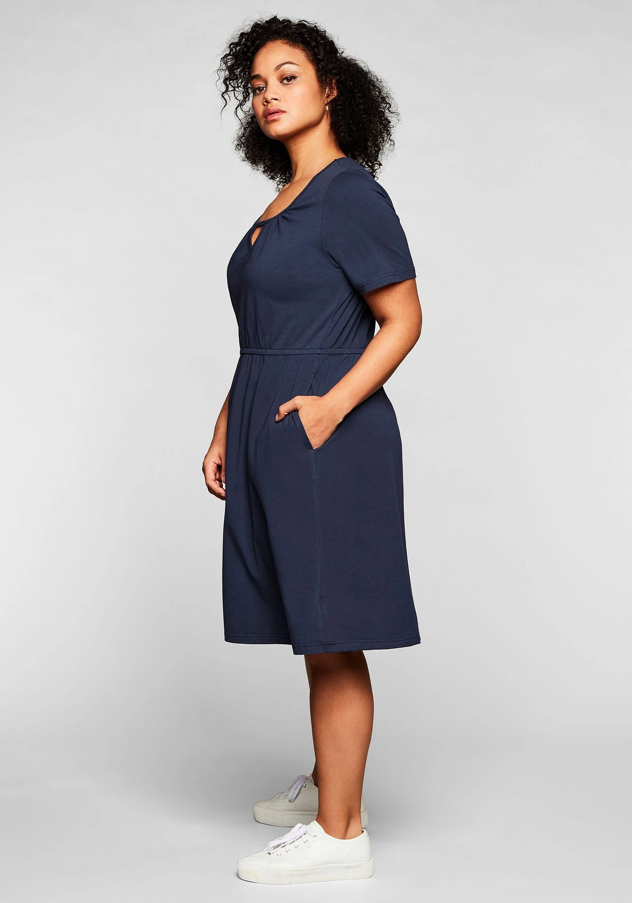 Sheego Jerseykleid Mit Cut-out Am Ausschnitt 2 Sheego Jerseykleid Mit Cut-out Am Ausschnitt – Bild 2