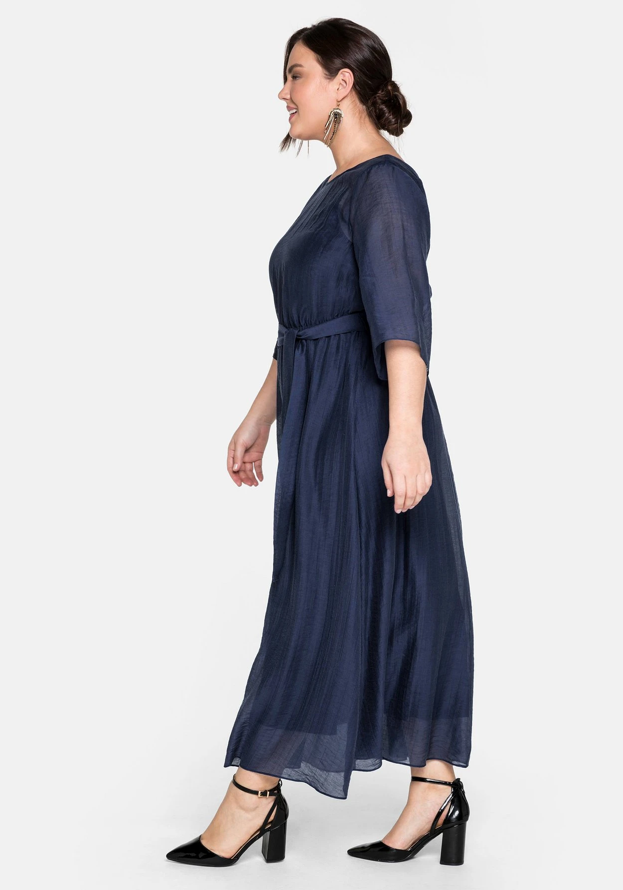 Sheego Abendkleid In Sehr Weiter Form Mit Bindeband 2 Sheego Abendkleid In Sehr Weiter Form Mit Bindeband – Bild 2