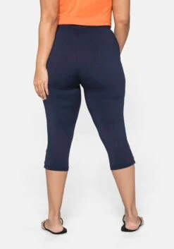 Sheego Caprileggings Mit Raffung Und Deko-Knöpfen Am Saum -Sheego Verkaufe 13867500018 03WK1 02 SH