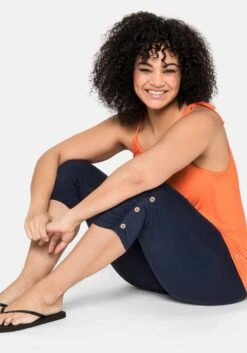 Sheego Caprileggings Mit Raffung Und Deko-Knöpfen Am Saum -Sheego Verkaufe 13867500018 03WK6 02 SH