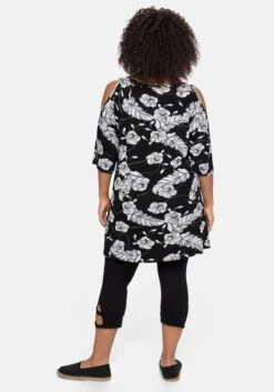 Sheego Strandset Aus Longshirt Und Caprileggings 10 Sheego Strandset Aus Longshirt Und Caprileggings -Sheego Verkaufe 14231500404 04A0T 02 SH