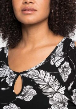 Sheego Strandset Aus Longshirt Und Caprileggings 14 Sheego Strandset Aus Longshirt Und Caprileggings -Sheego Verkaufe 14231500404 04A0W 02 SH