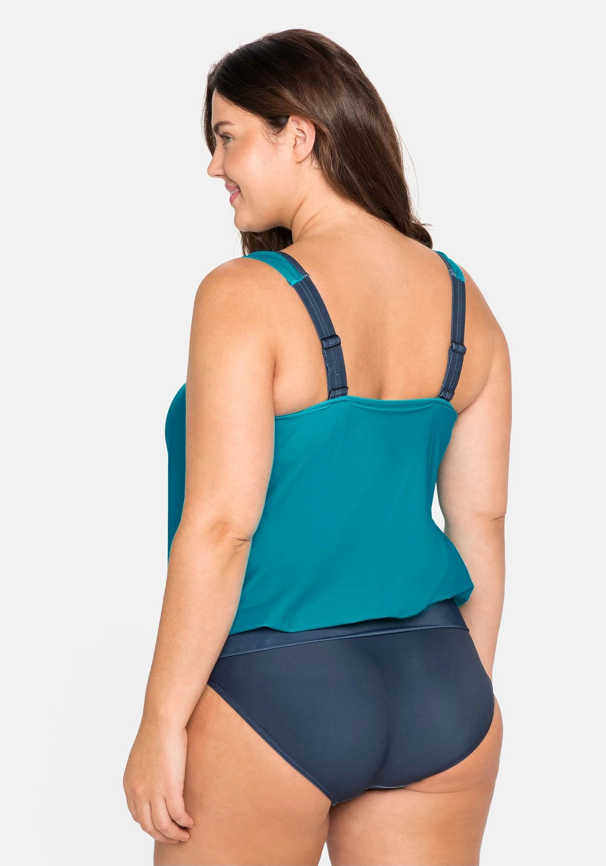 Sheego Tankini-Oberteil In Oversized-Form, Elastischer Bund 2 Sheego Tankini-Oberteil In Oversized-Form, Elastischer Bund – Bild 2