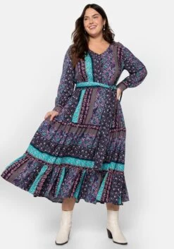 Maxikleid Mit Patchworkdruck Und Stufenrock