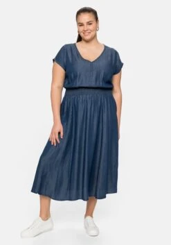 Sheego Kleid In Jeansoptik, In Leicht Glänzender Qualität