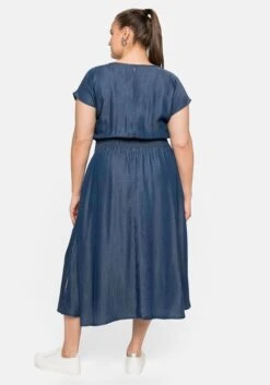 Sheego Kleid In Jeansoptik, In Leicht Glänzender Qualität -Sheego Verkaufe 14412000053 04CHY 02 SH