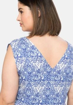 Sheego Trägerkleid Mit V-Ausschnitt Und Alloverprint -Sheego Verkaufe 14415400429 04CQD 02 SH