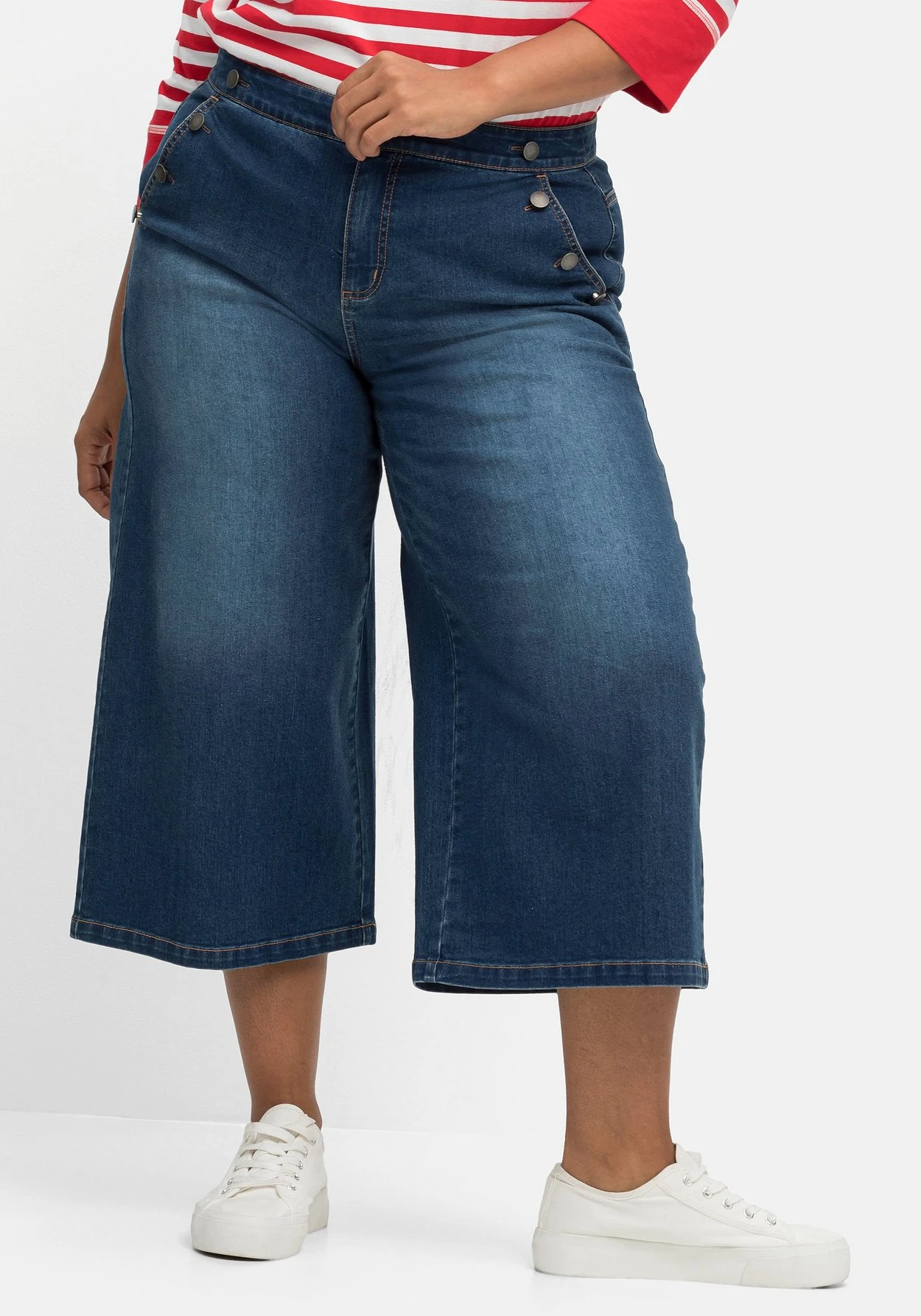 Sheego Extraweite 3/4-Jeans In Curvy-Schnitt ELLA 5 Sheego Extraweite 3/4-Jeans In Curvy-Schnitt ELLA – Bild 5