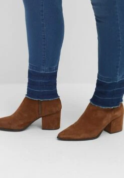 Sheego Schmale Jeans Mit Kontrastsaum Und Crinkle-Effekt -Sheego Verkaufe 14479700053 04FQ9 02 SH