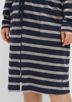 Sheego Bademantel Mit Streifen, In Leichter Frottee-Qualität -Sheego Verkaufe 14521201500 04H1X 02 SH