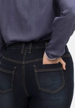 Sheego Bootcut-Jeans Mit 3D-Catfaces -Sheego Verkaufe 14583500330 04IOY 01 SH