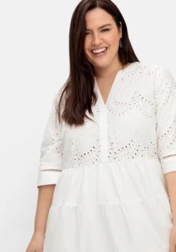 Sheego Kurzes Kleid Mit Lochstickerei Und Ajourmuster -Sheego Verkaufe 14892200010 04Q3W 02 SH