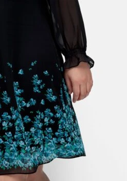 Sheego Kurzes Chiffonkleid Mit Blumendruck Am Saum -Sheego Verkaufe 14904800377 04QSS 02 SH
