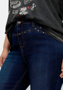 Sheego Gerade Jeans Mit Nieten An Bund Und Taschen -Sheego Verkaufe 14988800330 04T83 02 SH